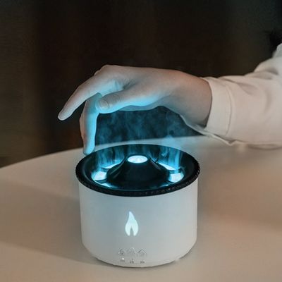 Bon prix Diffuseur d'arôme d'huile essentielle électrique avec télécommande à ultrasons Diffuseur d'arôme intelligent Volcan 360ML Humidificateur de flamme en ligne