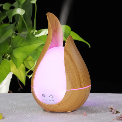 Bon prix Diffuseur d'huile parfumée à commande à distance pour le ménage en gros Humidification Sprayer de brouillard frais Diffuseur d'arôme avec lumière nocturne en ligne