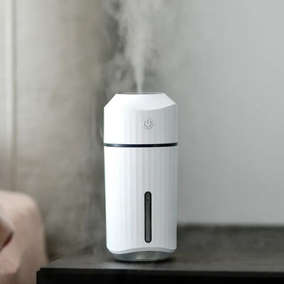 Bon prix Vente en gros d'humidificateurs d'air mini portables de 320 ml nébuliseur de brouillard froid conception de joint en silicone humidificateurs d'air à ultrasons USB en ligne